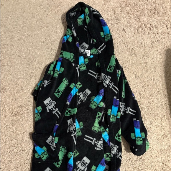 Minecraft robe - Picture 2 of 4